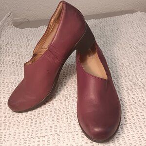 Dansko women's 'Camdyn' Wine leather comfort heels shoes sz 39 / 8.5 - 9